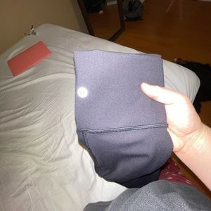 Lulu lemon size 10 capris